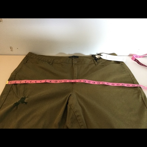 Fashion To Figure Plus Size 24 Skinny Denim Jeans - Picture 6 of 8